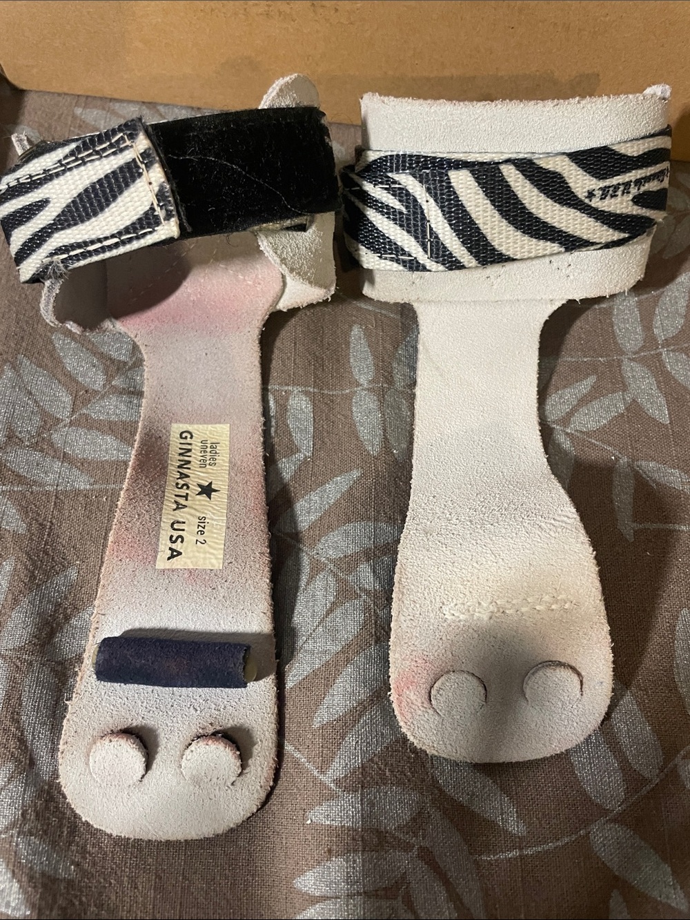 Gymnasts USA Ladies Uneven, size 2 Grips